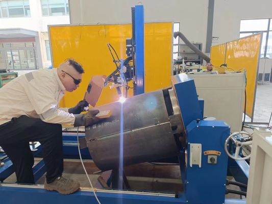 Kalite  100-5000mm Tank Diameter Circular Seam Welding Machine with Water Cooling and 3-400A Welding Power fabrika